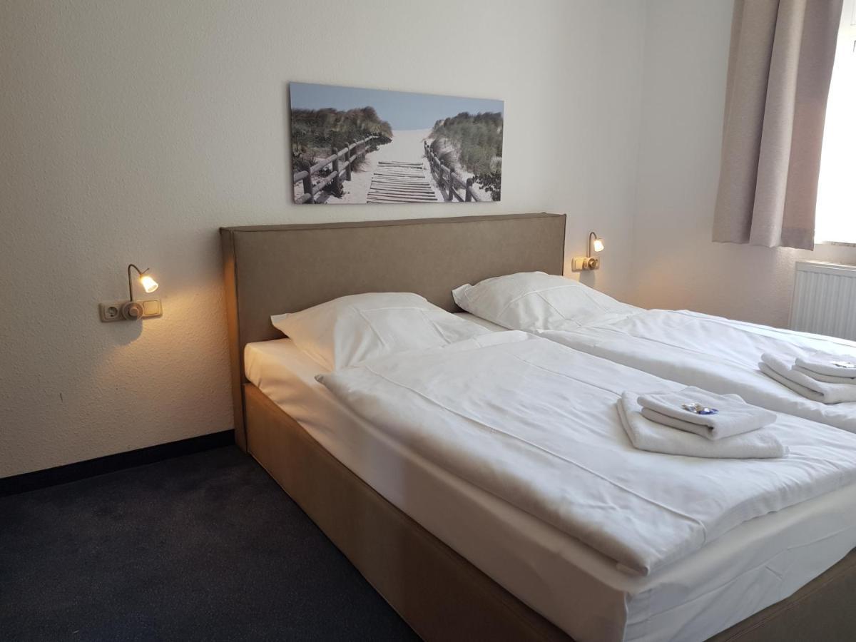 Residenz Seeblick 25 mit Balkon und Meerblick Sellin  Exterior foto