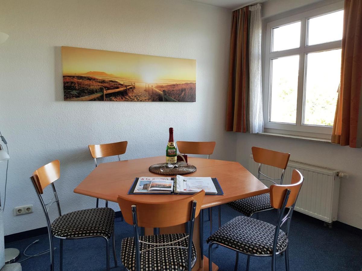 Residenz Seeblick 25 mit Balkon und Meerblick Sellin  Exterior foto