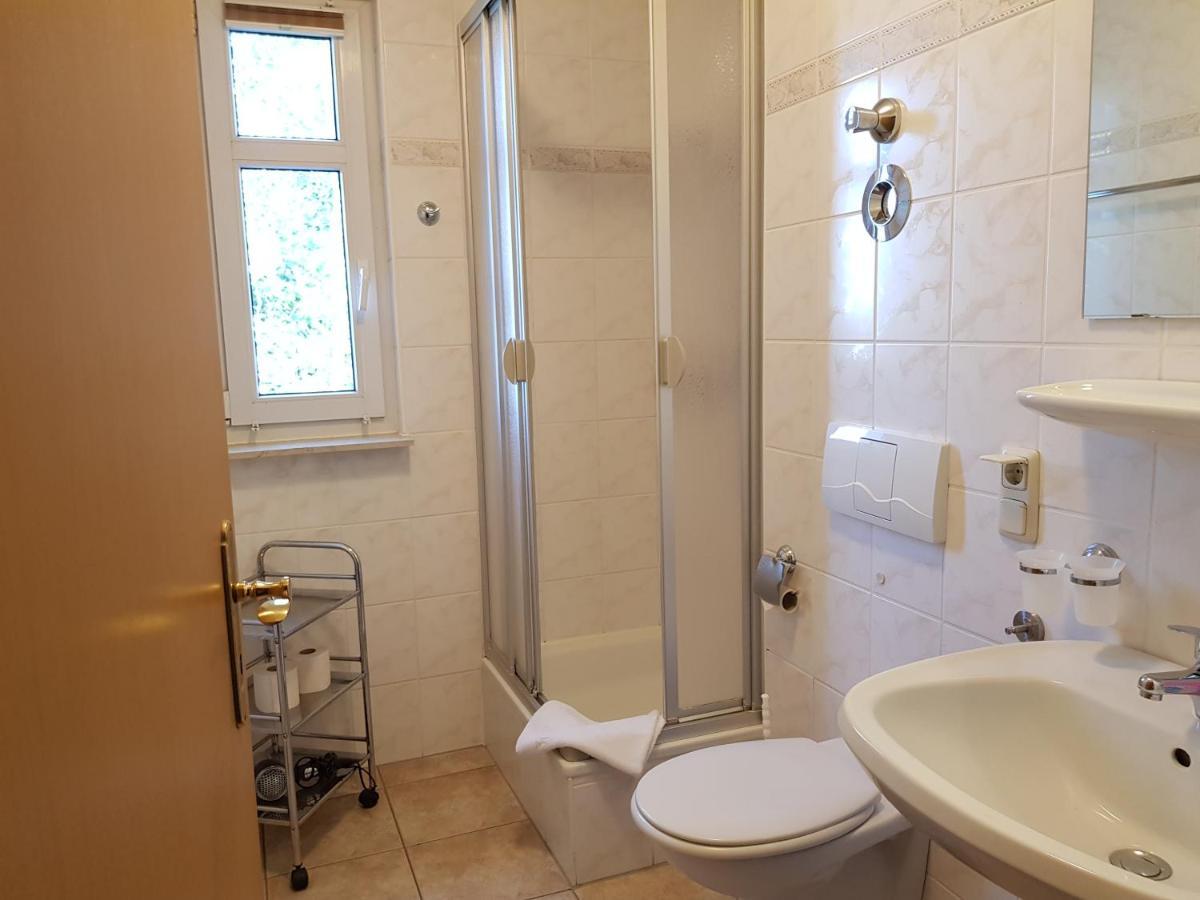 Residenz Seeblick 25 mit Balkon und Meerblick Sellin  Exterior foto